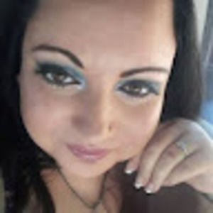 Meet your Posher, Valerie